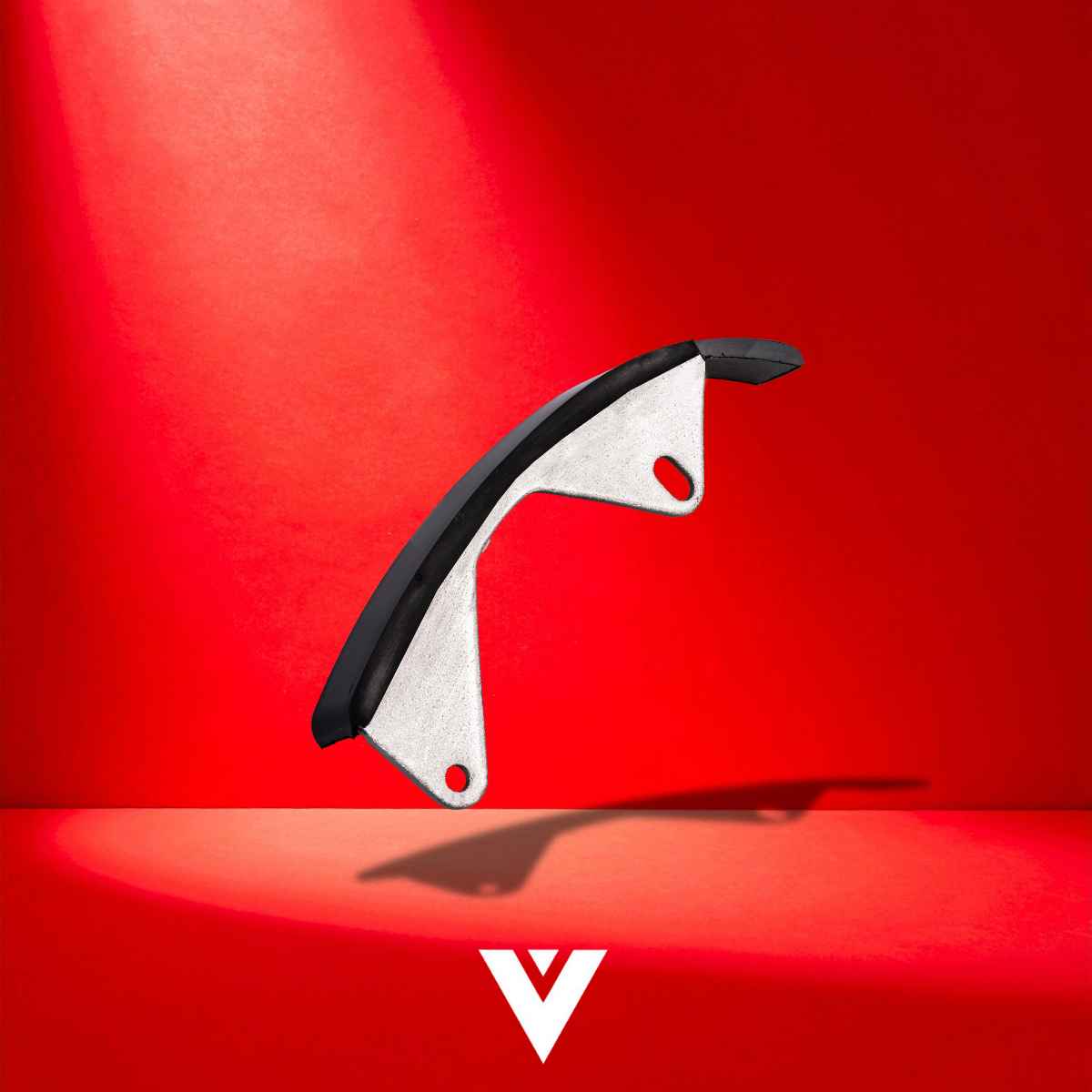 47 راهنمای زنجیر موتور خم نیسان